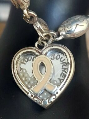 BRIGHTON Heart Ribbon Charm Pendant Necklace - Silver and Cream